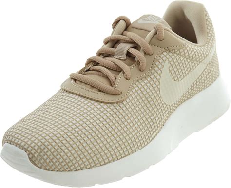 nike schuhe tanjun damem|Amazon.com: Nike Tanjun Sneaker.